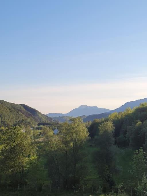 Appartement Skogan à Leirfjord Extérieur photo